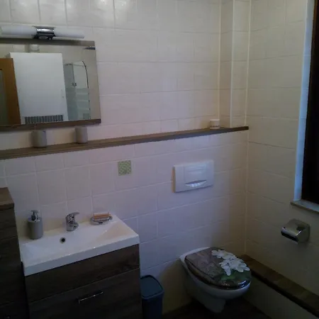 Liselotte Apartment *